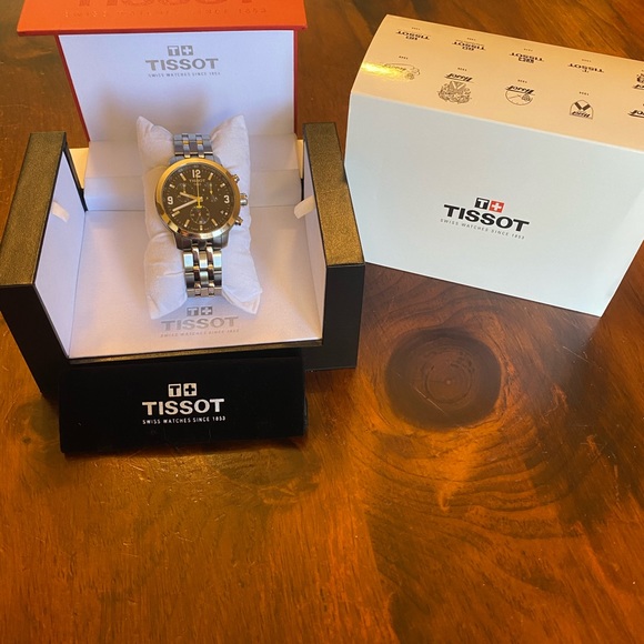 TISSOT PRC 200 CHRONOGRAPH - Picture 2 of 4